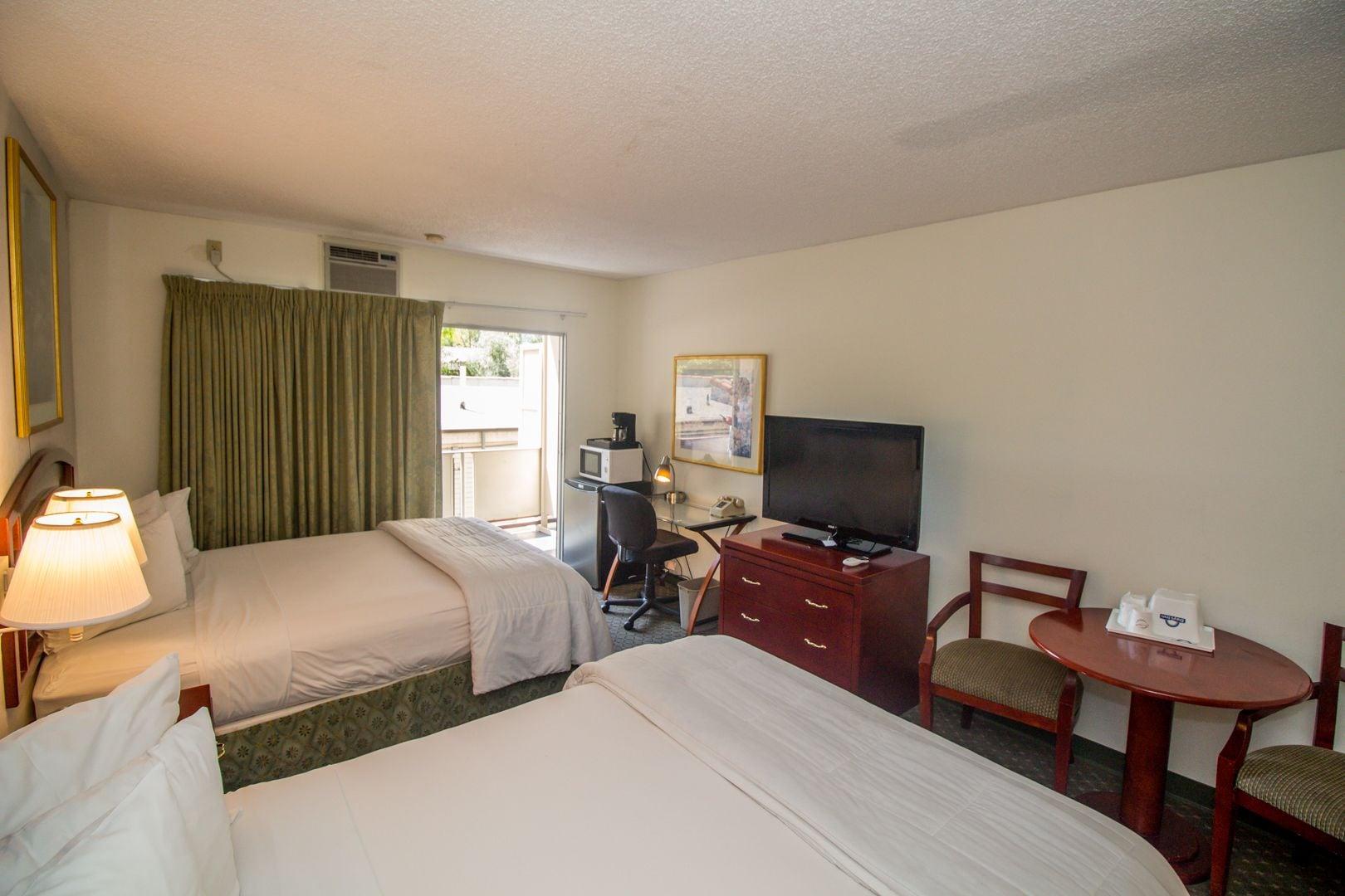 Days Inn By Wyndham San Diego/Downtown/Convention Center Экстерьер фото