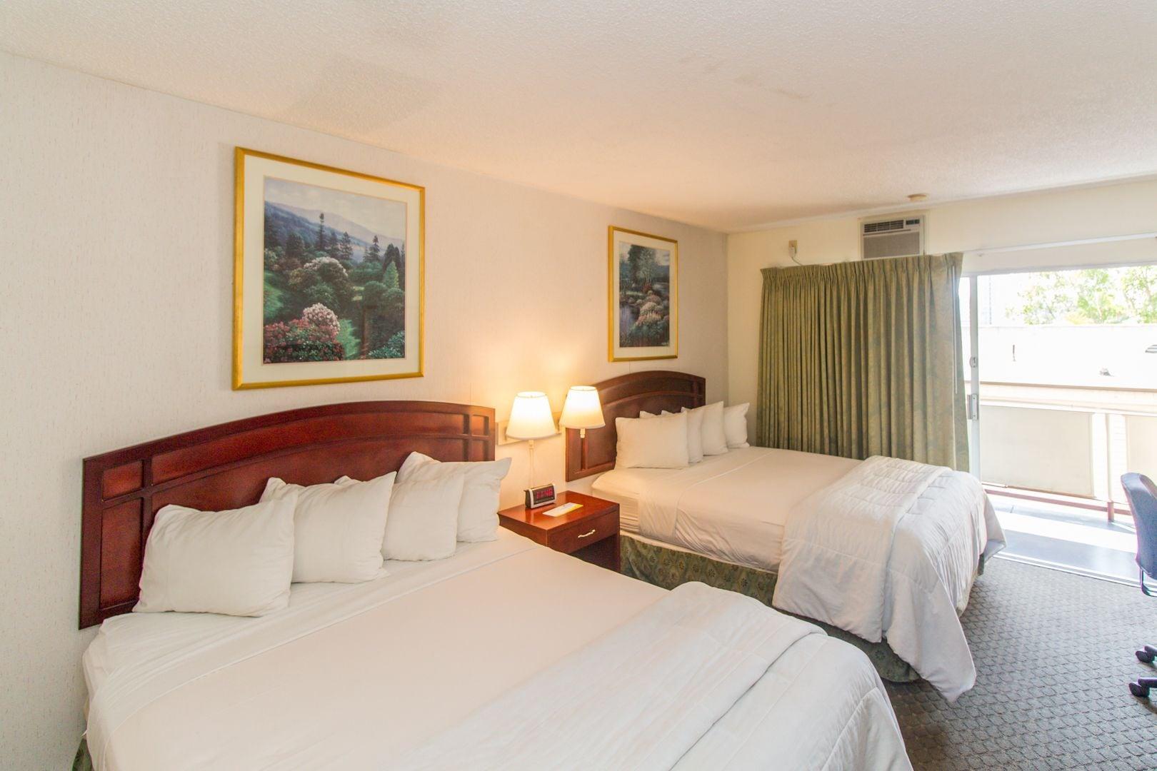 Days Inn By Wyndham San Diego/Downtown/Convention Center Экстерьер фото