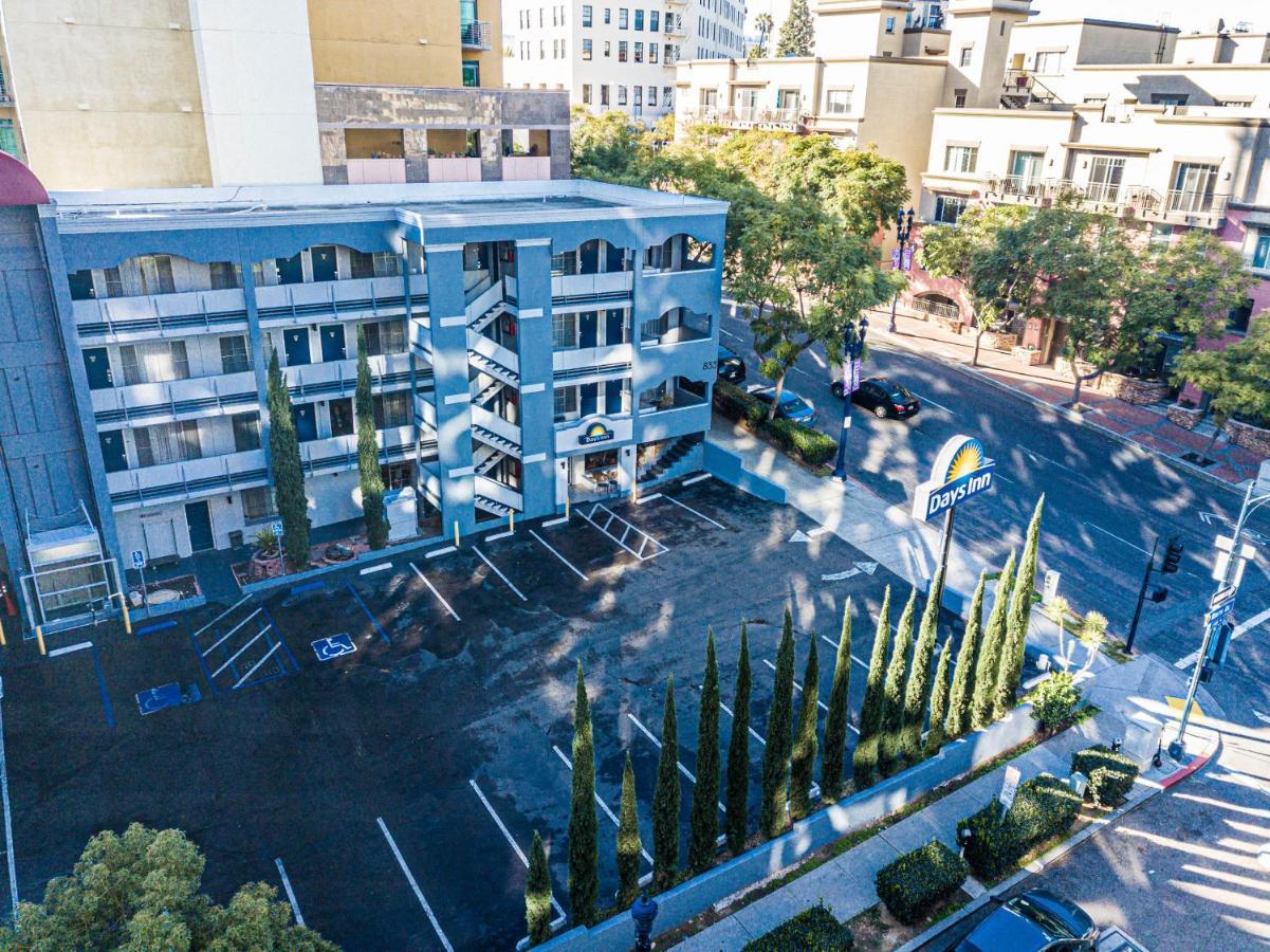 Days Inn By Wyndham San Diego/Downtown/Convention Center Экстерьер фото
