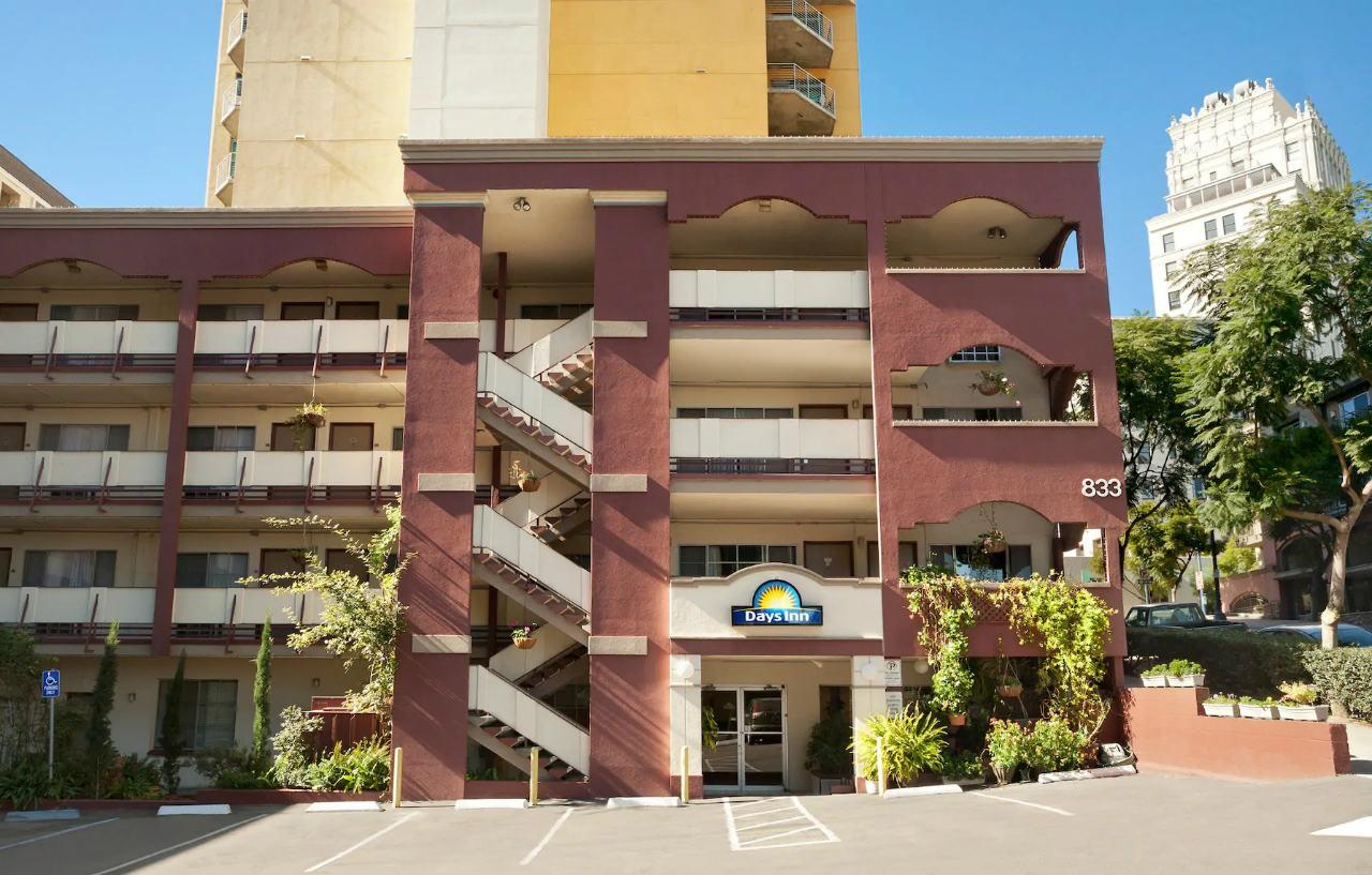 Days Inn By Wyndham San Diego/Downtown/Convention Center Экстерьер фото